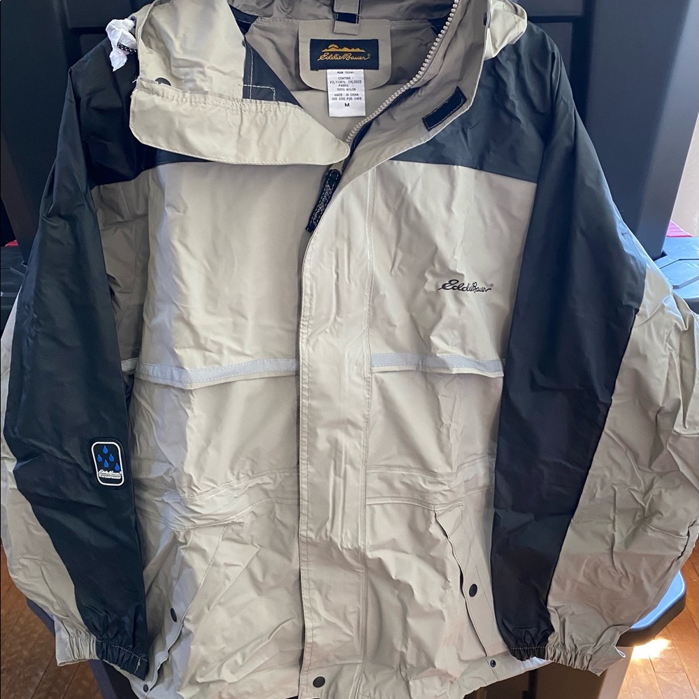 Eddie Bauer Rain Suit - Jacket & Pants, Men’s M.